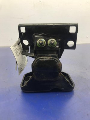 2016-2024 INFINITI QX80 Engine Mount with Frame Mount (Used OEM)