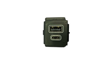 2023-2025 Dodge Hornet Center Console Dual USB and Type-C Charging Port Hub (Used OEM)