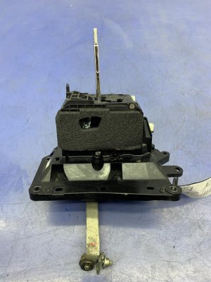 2010-2012 Lexus LS460 Floor Transmission Shift Lever (Used OEM)