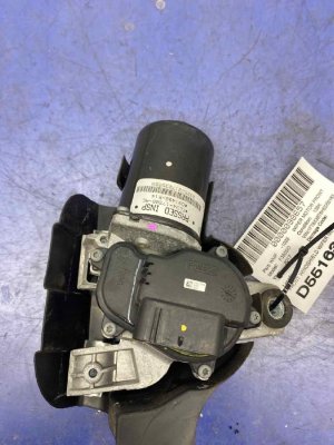 2017-2022 Ford F-550 Super Duty Windshield Wiper Motor Assembly - Front (Used OEM)