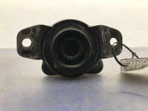 2011-2014 INFINITI QX56 Transmission Mount (Used OEM)