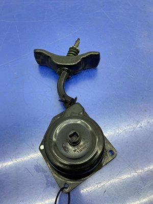 2003-2021 Lincoln Navigator Undermount Spare Tire Hoist Carrier Assembly (Used OEM)