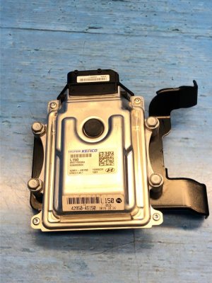 2020-2023 Hyundai Sonata Wireless Charger Communication Control Module (Used OEM)