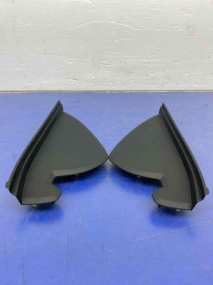 2022-2024 Hyundai Santa Cruz Dashboard End Cap Trim Cover Set - Front (Used OEM)
