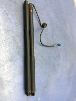 2012-2015 Mercedes-Benz ML350 Power Liftgate Lift Support Shock Set - Rear (Used OEM)