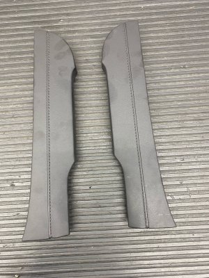 2020-2022 Hyundai Palisade Black Lower Console Trim Cover Set - Rear (Used OEM)