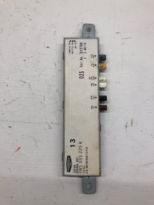 2006-2019 Bentley Flying Spur Antenna Booster Control Module (Used OEM)