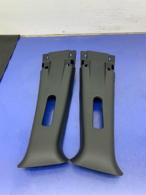 2017-2025 Honda Ridgeline Upper B-Pillar Trim Cover Panel Set (Used OEM)