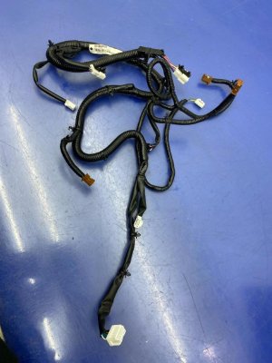 2022-2023 Mitsubishi Outlander Seat Wiring Harness - Front, Left (Driver) (Used OEM)