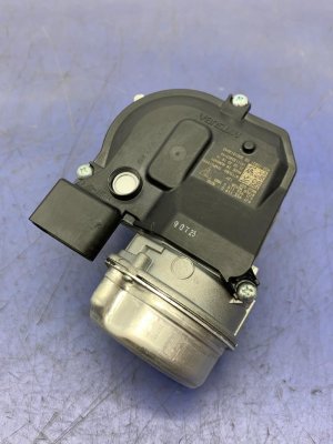 2022-2023 Audi e-tron GT Windshield Wiper Motor - Front (Used OEM)