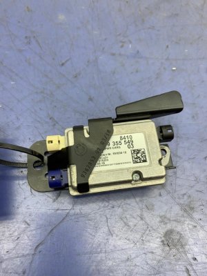 2011-2017 BMW X3 USB Hub Power Charger Control Module (Used OEM)