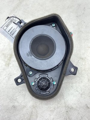 2017-2022 Genesis G90 Dash Center Instrument Panel Speaker - Front (Used OEM)