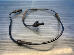 2011-2016 BMW 528i Wheel Speed Sensor - Front (Used OEM)