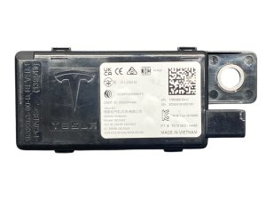 2024-2025 Tesla Cybertruck Interior Endpoint Control Module Booster - Front (Used OEM)