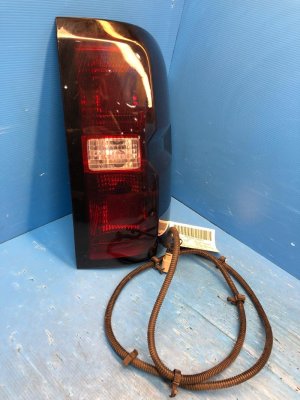 2024-2025 Kia EV9 Smoked Tinted Lens Taillight Assembly Pair - Rear (Used OEM)