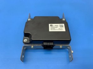 2019-2020 Buick Regal Wireless Charger Control Module (Used OEM)