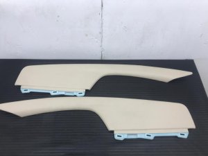 2019-2020 Lincoln Nautilus Tan Center Console Trim Panel Set - Left (Driver) (Used OEM)