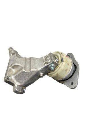 2015-2017 Mercedes-Benz S600 Engine and Frame Mount Support (Used OEM)