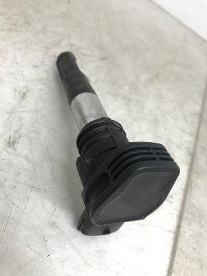 2011-2016 Ferrari FF Engine Ignition Coil Pack (Used OEM)