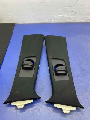 2012-2015 Mercedes-Benz ML350 Black Upper B-Pillar Trim Panel Cover Set - Left (Driver) (Used OEM)