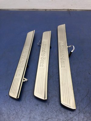 2014-2020 Mercedes-Benz S320 Door Sill Scuff Plate Set - Front (Used OEM)