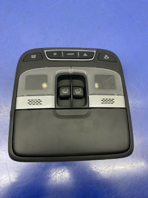 2020-2022 Kia Telluride Black Overhead Console with Dome Lights and Sunroof Switch (Used OEM)