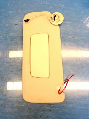 2020-2025 Cadillac XT6 Tan Illuminated Sun Visor - Front, Left (Driver) (Used OEM)