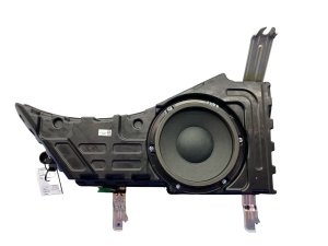 2018-2024 Lincoln Navigator Subwoofer Audio Speaker and Bass Box - Rear (Used OEM)