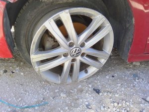 2015-2016 Volkswagen Jetta Black 15-Spoke Machined Black Alloy Wheel (Used OEM)