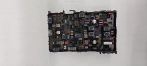 OEM Underhood Engine Fuse Box Assembly for 2017 Chrysler PACIFICA, Pacifica (OEM)
