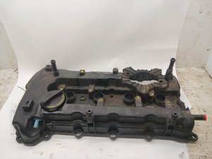 2010-2013 Hyundai Tucson Plastic Engine Valve Cover (Used OEM)