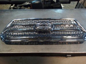 2016-2017 Toyota Tacoma Silver Silver Two-Bar Mesh Grille Insert (Used OEM)