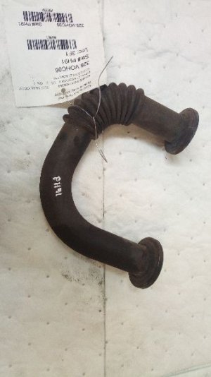  Volvo VNL EGR Elbow Exhaust Pipe (Used OEM)