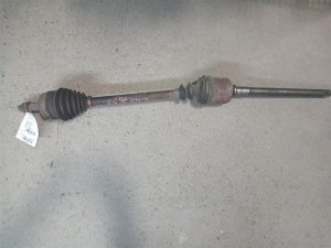 1996-2000 Chrysler Town &amp; Country Drive Axle Shaft - Right (Passenger) (Used OEM)
