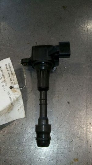 2002-2004 INFINITI I35 Ignition Coil (Used OEM)
