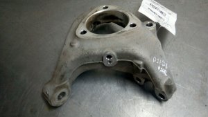 2010-2017 Chevrolet Equinox Front Steering Knuckle - Left (Driver) (Used OEM)