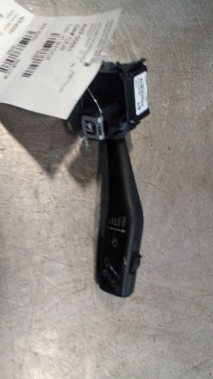 2006-2009 Volkswagen Rabbit Windshield Wiper Combination Switch with Trip Computer Controls (Used OEM)