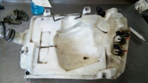 2004-2007 Buick Rainier Windshield Washer Fluid Reservoir with Level Sensor Port (Used OEM)