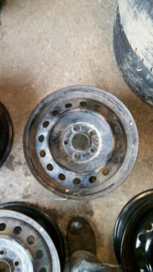 2011-2025 Mitsubishi RVR Black Wheel (Used OEM)