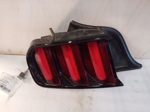 2016-2020 Ford Mustang Smoked Tail Light - Left (Driver) (Used OEM)