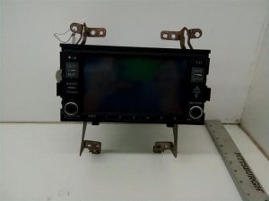 2008-2009 Nissan Altima AM/FM 6-CD Changer Navigation Radio (Used OEM)