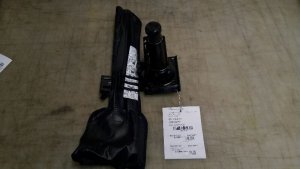 2000-2006 GMC Yukon Scissor Jack with Tool Kit (Used OEM)