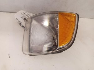 1999-2001 Dodge Ram 1500 Headlight Assembly - Right (Passenger) (Used OEM)