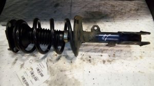 2009-2010 Pontiac Vibe Suspension Strut - Left (Driver) (Used OEM)