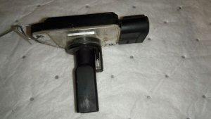 OEM Fuel Injection Air Flow Meter Assembly for 2004-2009 Chevrolet, General Motors, GMC, Hummer, Isuzu, & Saturn