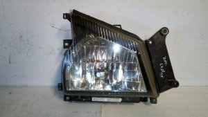 2004 Nissan Pathfinder Armada Halogen Headlight Assembly - Right (Passenger) (Used OEM)