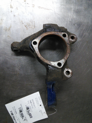 2001-2004 Chevrolet Impala Front Steering Knuckle - Left (Driver) (Used OEM)