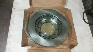 International 4300 Disc Brake Kit for 16-Inch Wheels - Front (Used OEM)