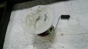 2004-2009 Mazda 3 Fuel Pump (Used OEM)