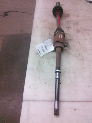 2014-2015 Ford Explorer Front Drive Axle Shaft - Right (Passenger) (Used OEM)